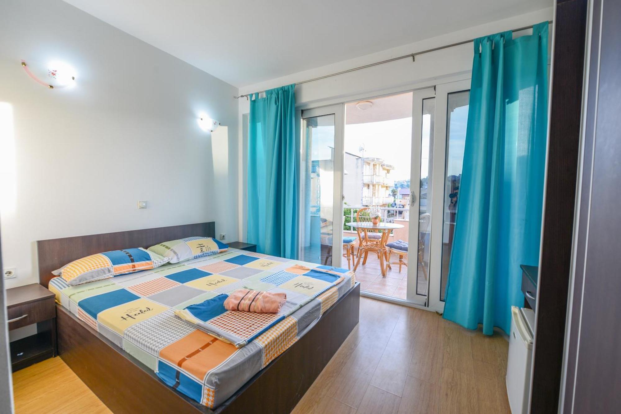 Rexha Apartments Улцинь Екстер'єр фото